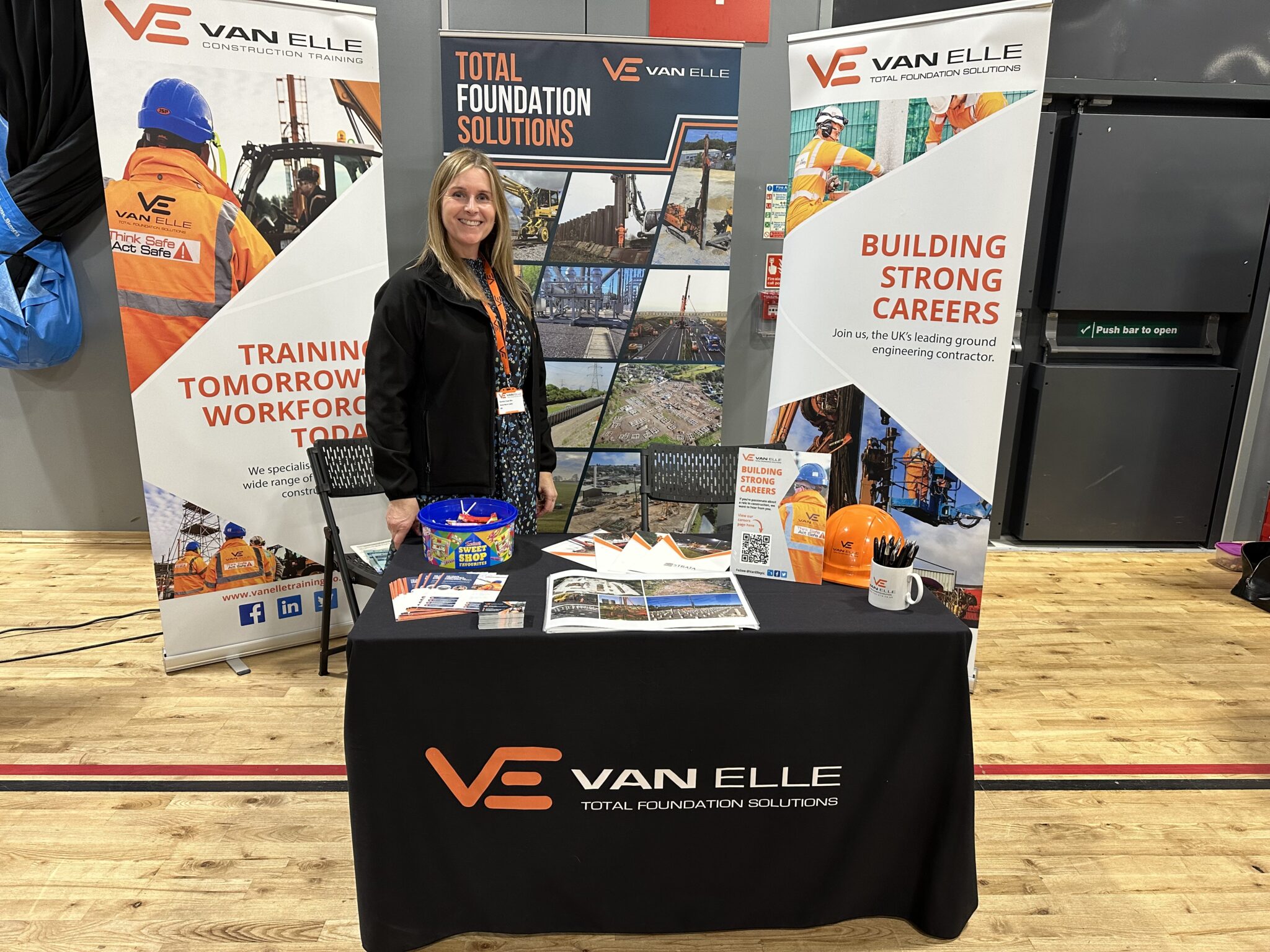 Van Elle representatives speaking with attendees at the Ashfield Careers Fair, highlighting careers opportunities across construction, ground engineering, and infrastructure projects.