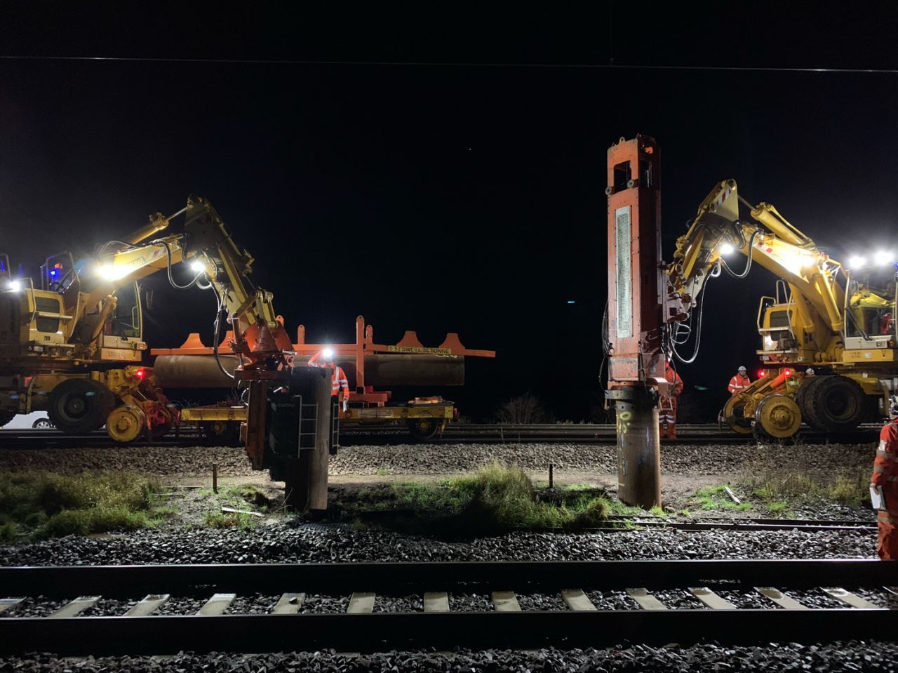 Teamwork enables electrifying rail project