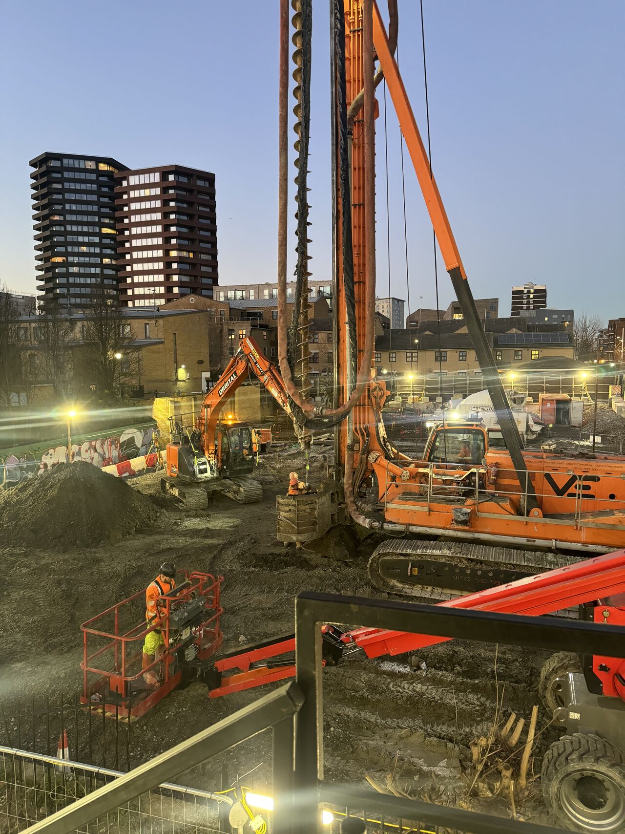 Van Elle achieves record depth on Britannia Phase 2B Project in London
