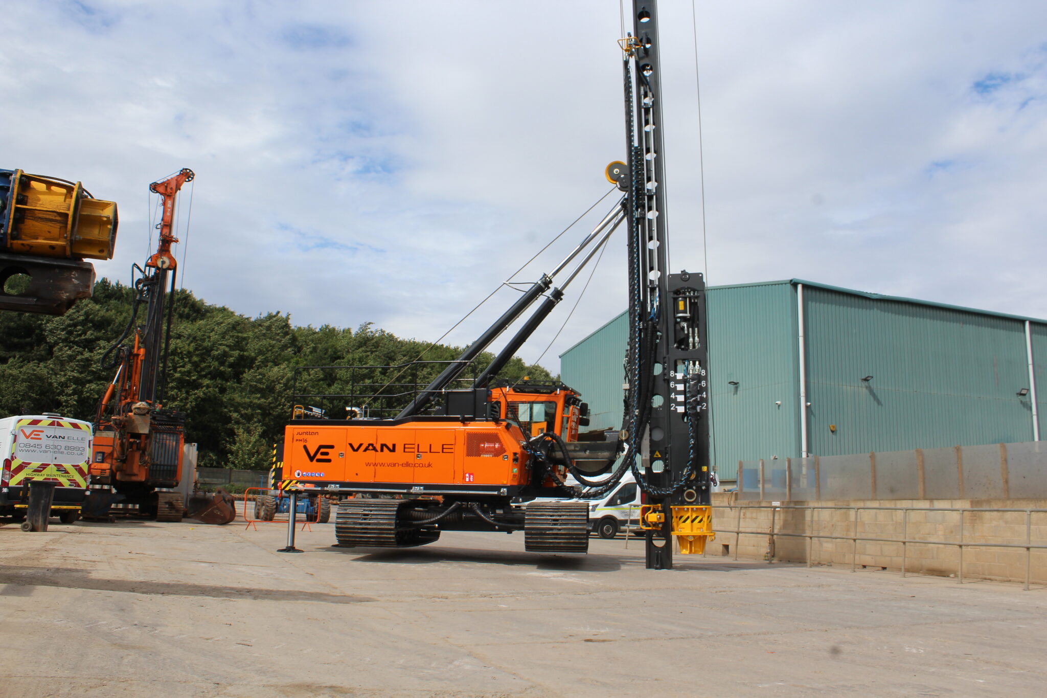Junttan-piling-rig